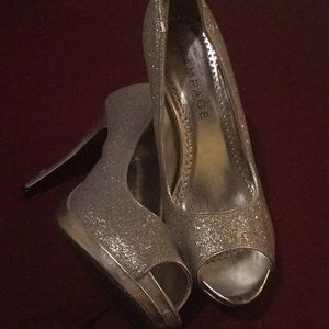 Silver glitter high heel shoes